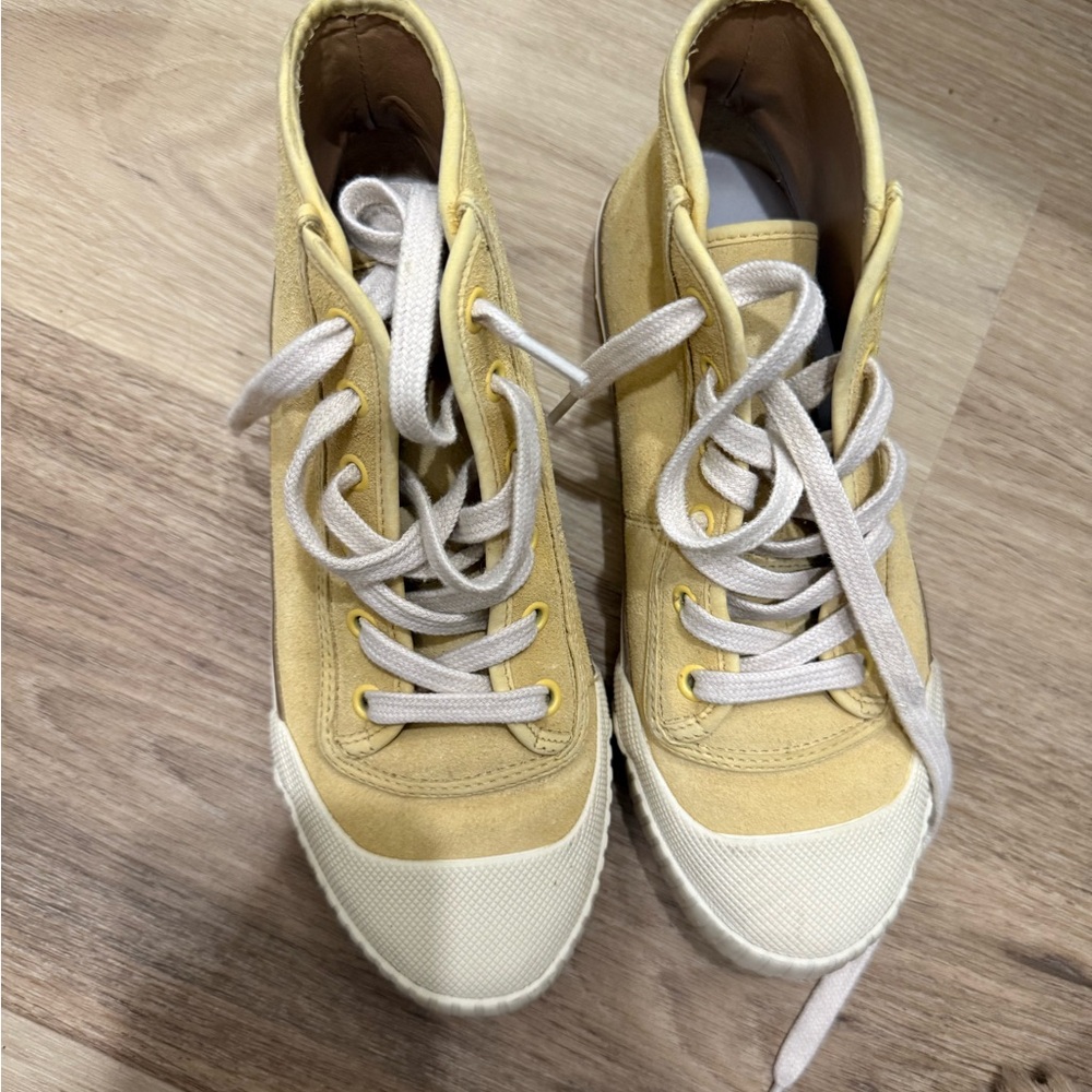 SCHUTZ Yellow High-Top Sneakers